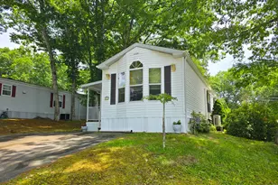 136 Hunters Rd, Norwich, CT 06360 - Photo 2