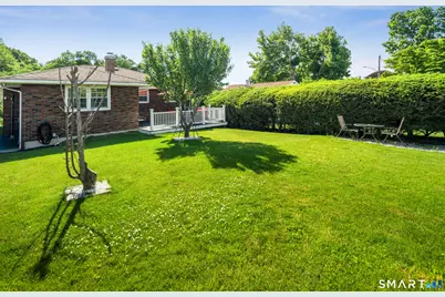 50 Norris Street, Waterbury, CT 06705 - Photo 28