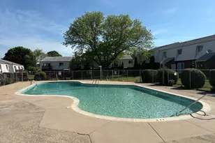 330 Short Beach Rd, East Haven, CT 06512 - Photo 10