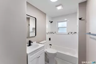 48 Edmond St, Putnam, CT 06260 - Photo 16