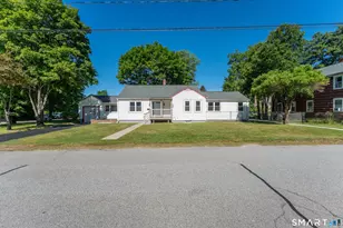 48 Edmond St, Putnam, CT 06260 - Photo 10