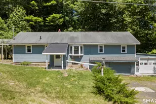 201 Berkshire Rd, Southbury, CT 06488 - Photo 2