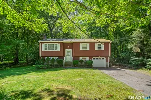 45 Partridge Hollow Rd, Ledyard, CT 06335 - Photo 1