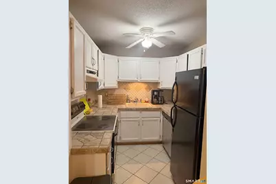 206 Woodland Drive #206, Cromwell, CT 06416 - Photo 2