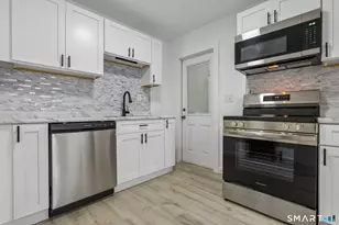 42 Godfrey St, Groton, CT 06340 - Photo 12