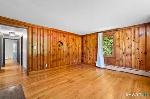 43 E Village Rd, Shelton, CT 06484 - Photo 14