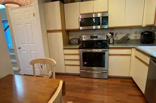 104 Redstone Cir, Rocky Hill, CT 06067 - Photo 12