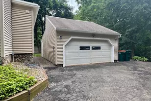 20 Prospect St, Bethel, CT 06801 - Photo 8