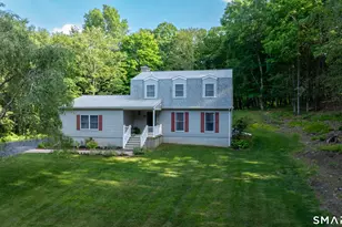 85 White Plains Rd, Norwich, CT 06360 - Photo 2