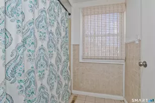 13 Hampden St, Westfield, MA 01085 - Photo 22