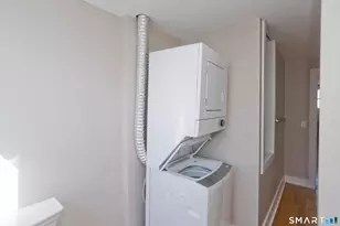 13 Hampden St, Westfield, MA 01085 - Photo 10