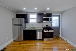 13 Hampden St, Westfield, MA 01085 - Photo 6