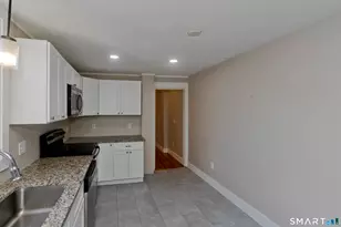 13 Hampden St, Westfield, MA 01085 - Photo 28