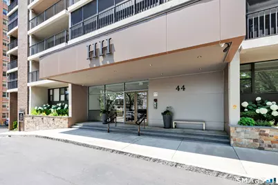 44 Strawberry Hill Avenue #5C, Stamford, CT 06902 - Photo 2