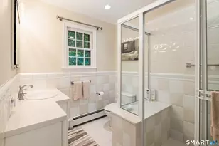 20 Round Hill Dr, Stamford, CT 06903 - Photo 20
