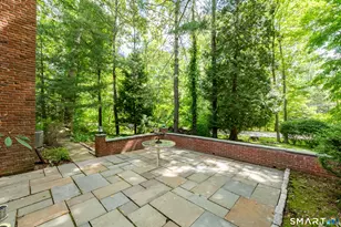 20 Round Hill Dr, Stamford, CT 06903 - Photo 34
