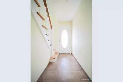 1 Cocheco Avenue #1st, Branford, CT 06405 - Photo 4