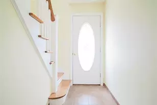 1 Cocheco Ave, Branford, CT 06405 - Photo 4