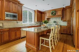 14 Turtle Ridge Ct, Ridgefield, CT 06877 - Photo 10