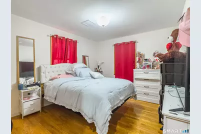 90 Seymour Street, Waterbury, CT 06708 - Photo 14