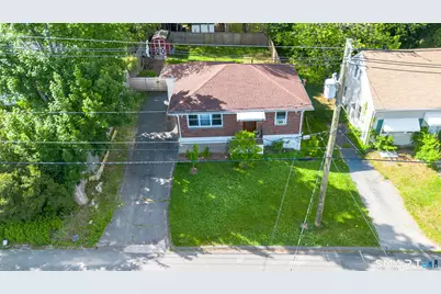 90 Seymour Street, Waterbury, CT 06708 - Photo 2