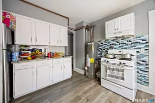 15 Howard St, Waterbury, CT 06705 - Photo 12