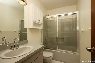 352 Center St, Wolcott, CT 06716 - Photo 28