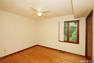 352 Center St, Wolcott, CT 06716 - Photo 26