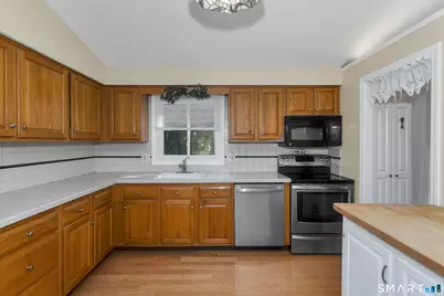 288 Carriage Way, Windsor, CT 06095 - Photo 16