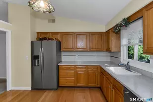 288 Carriage Way, Windsor, CT 06095 - Photo 12