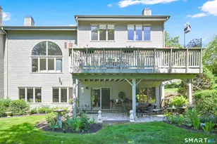 2 Thistle Hollow, Avon, CT 06001 - Photo 4