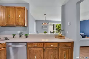 4 Wellington Dr, Farmington, CT 06032 - Photo 12