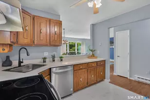 4 Wellington Dr, Farmington, CT 06032 - Photo 10