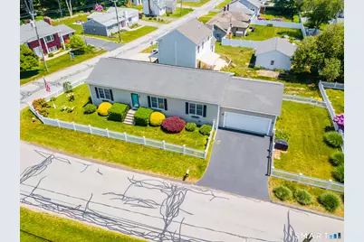 4 Sunrise Avenue, East Lyme, CT 06357 - Photo 1