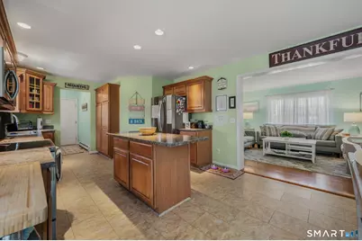 4 Sunrise Avenue, East Lyme, CT 06357 - Photo 14