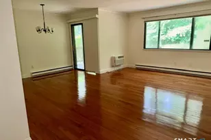 3000 Madison Ave, Bridgeport, CT 06606 - Photo 2