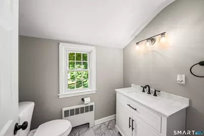 19 Westwood Drive, Simsbury, CT 06070 - Photo 26