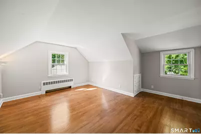 19 Westwood Drive, Simsbury, CT 06070 - Photo 24