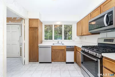 16 Tunxis Village #16, Farmington, CT 06032 - Photo 10
