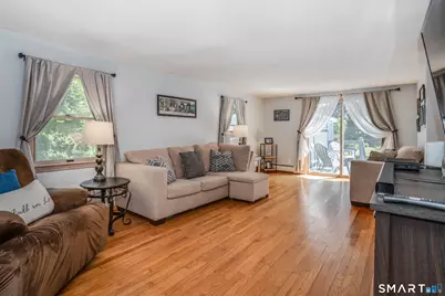 1924 Main Street, East Hartford, CT 06108 - Photo 4