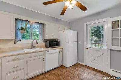211 Maple Avenue, North Haven, CT 06473 - Photo 14