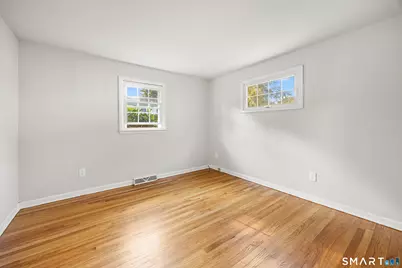 38 Joy Road, Waterbury, CT 06708 - Photo 16