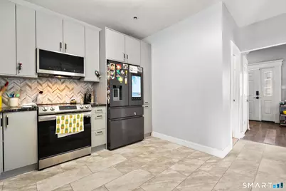 106 Peck Avenue, West Haven, CT 06516 - Photo 16