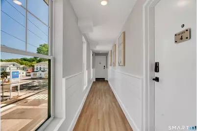 32 Broadway Avenue, Stonington, CT 06378 - Photo 8
