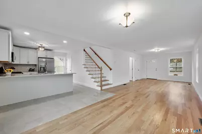 39 Robbins Avenue, Newington, CT 06111 - Photo 6