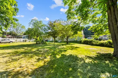 27 Allen Street, Enfield, CT 06082 - Photo 32