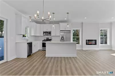 348 Halley Avenue, Fairfield, CT 06825 - Photo 8