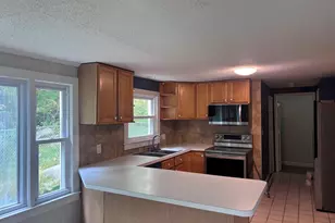 58 Roxbury Rd, East Lyme, CT 06357 - Photo 6