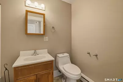35 Union Street, New London, CT 06320 - Photo 22