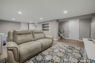 25 Sandy Hollow Dr, Waterford, CT 06385 - Photo 30